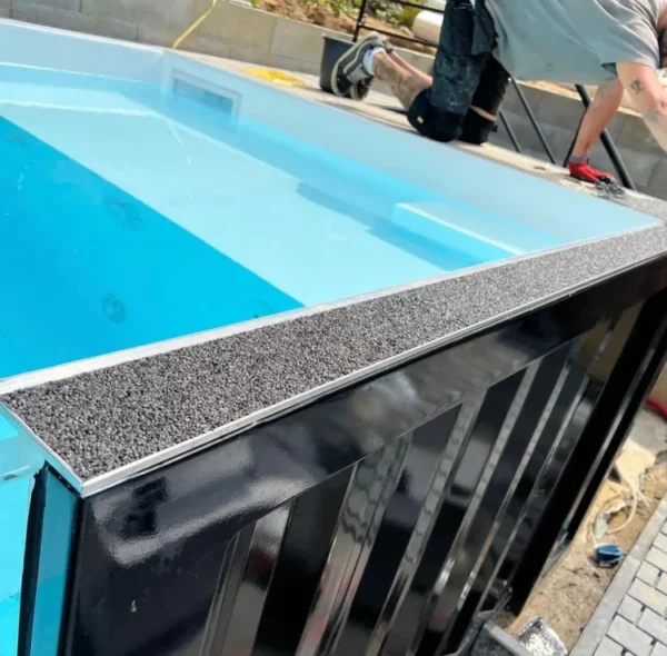 20 Ft Container Pool - R-H Container Service