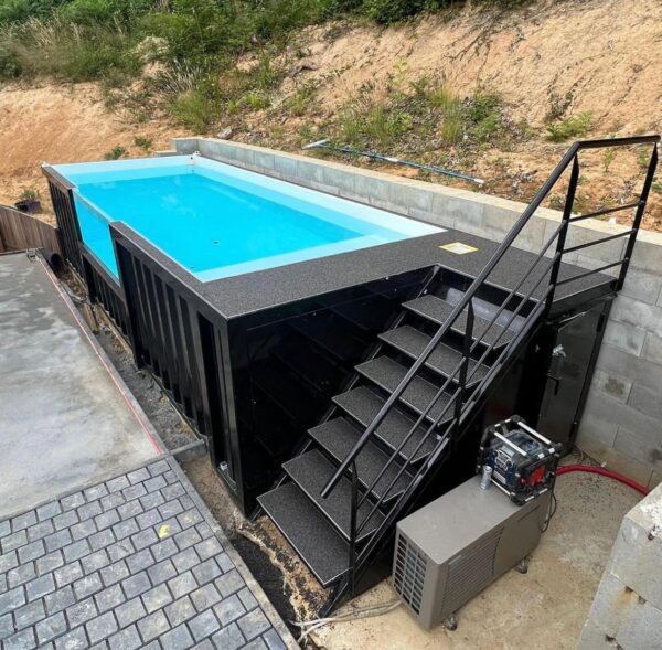 20 Ft Container Pool - R-H Container Service
