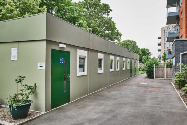 (3 Bay) Compliant Modular Building - R-H Container Service