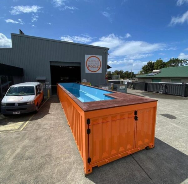 40 Ft Container Pool - R-H Container Service