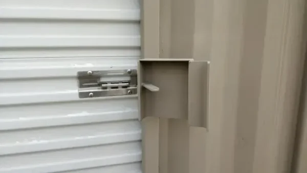 Roll-Up Door Lock Boxes for Shipping Container